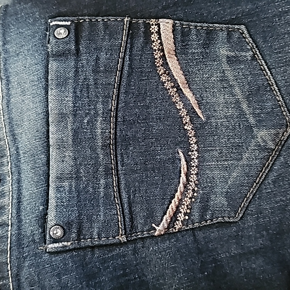 CAPRI Stretch DENIM - Picture 10 of 11